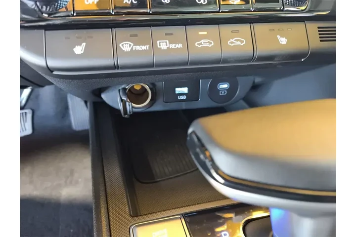 $28500 : Hyundai ELANTRA 2025 Limited image 10