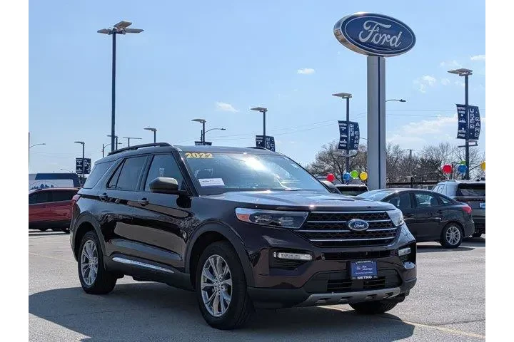 $30371 : Ford Explorer 2022 AWD XLT 4 image 2