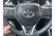 $25339 : Toyota Corolla 2025 SE 4dr S thumbnail