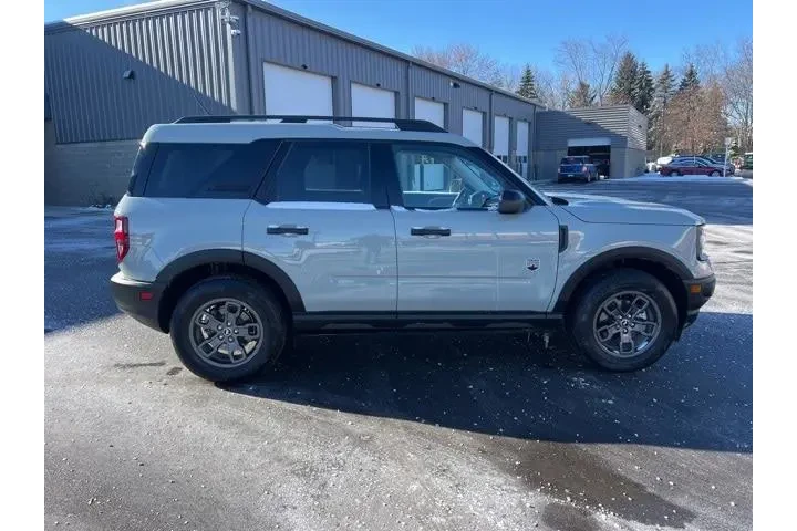 $23585 : Ford Bronco Sport 2023 AWD B image 4