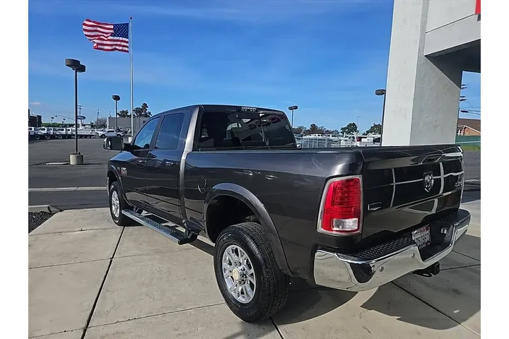 $31488 : Ram 2500 2017 4x4 Laramie 4d image 4