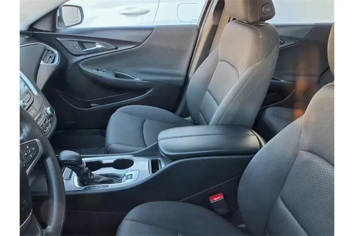$15891 : Chevrolet Malibu 2023 LT 4dr image 7