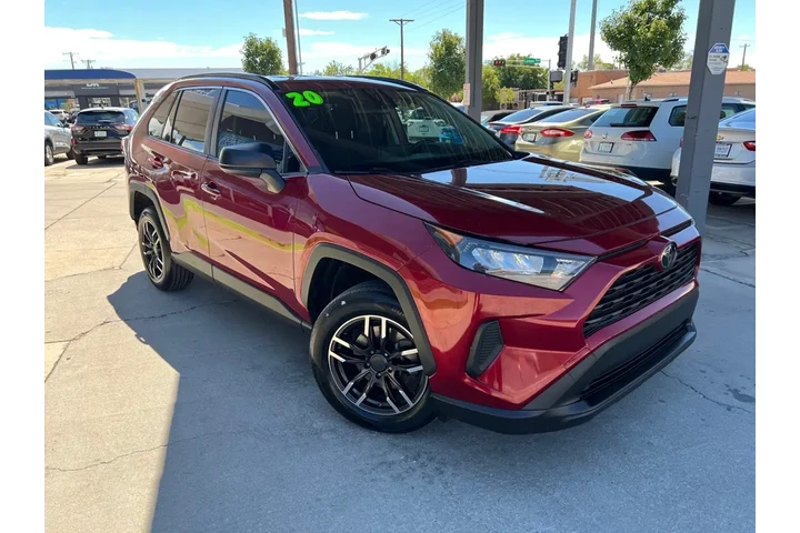 2020 RAV4 LE AWD image 3