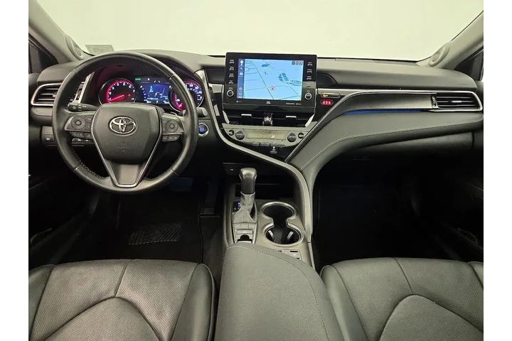 $28998 : Toyota Camry 2021 AWD XSE 4d image 9