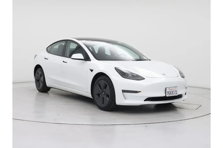 $24998 : Tesla Model 3 2023 4dr Sedan image 1