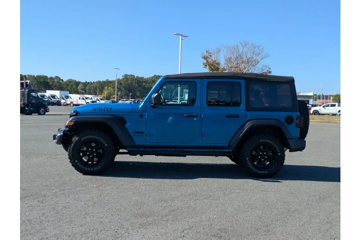 $32995 : Jeep Wrangler Unlimited 2022 image 7
