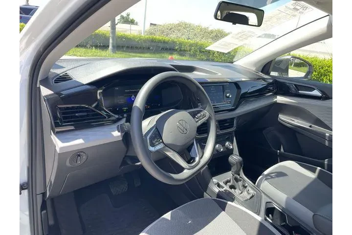 $20888 : Volkswagen Taos 2022 S 4dr S image 10