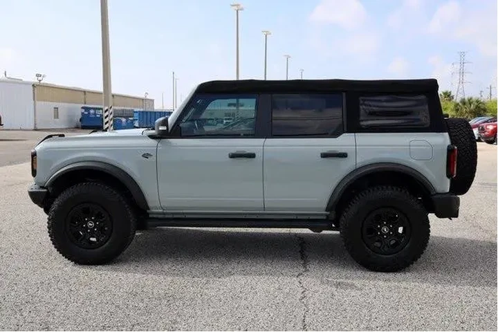 $39994 : Ford Bronco 2022 4x4 Badland image 5