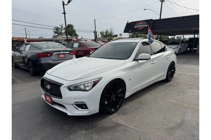 $12999 : 2018 Q50 3.0T Luxe image 3