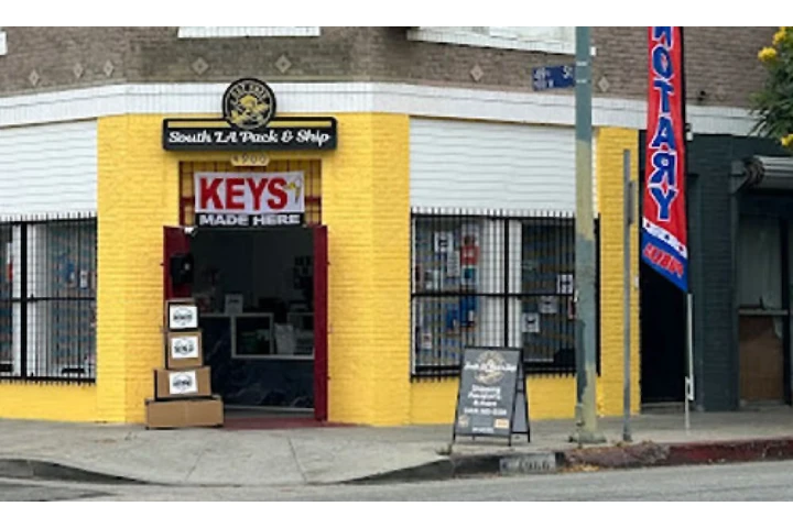 South Los Angeles Pack & Ship image 1