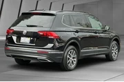 $17900 : Volkswagen Tiguan 2020 SE 4d thumbnail