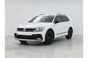 $19998 : Volkswagen Tiguan 2021 SE 4d thumbnail