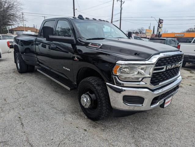 $46790 : 2020 RAM 3500 Tradesman image 4