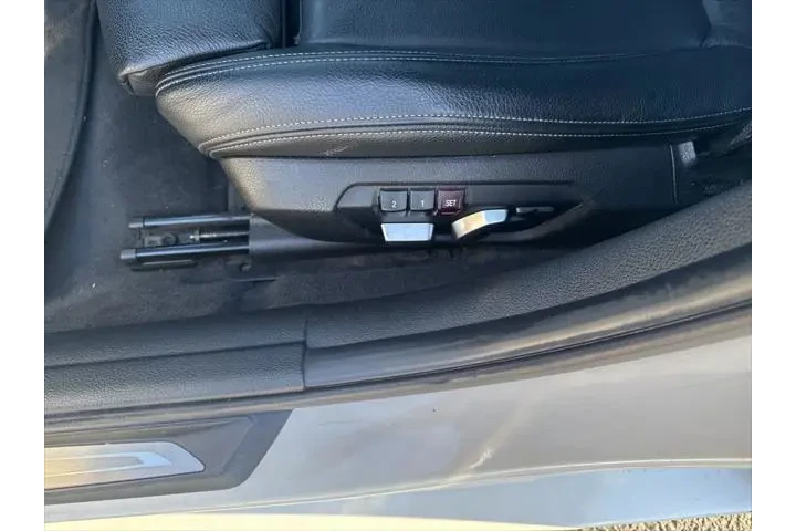 $18200 : BMW 3 Series 2016 340i 4dr S image 5