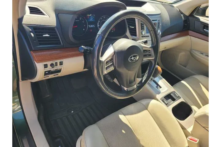 $10912 : Subaru Outback 2013 AWD 2.5i image 9