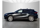 $34628 : Toyota Venza 2023 AWD Nights thumbnail