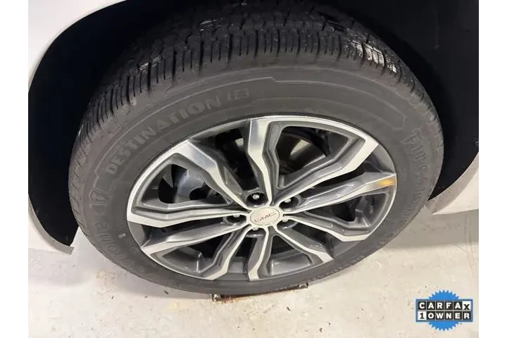 $28928 : GMC Terrain 2020 4x4 Denali image 2