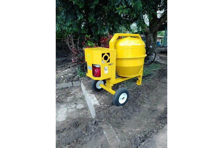 $1750 : Concretera JF-HONDA (400 Lts) image 3