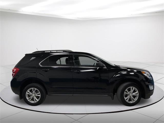 $10700 : Pre-Owned 2017 Equinox LT image 2