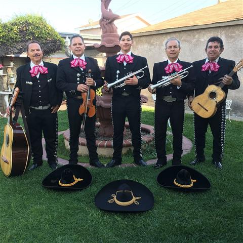 Mariachi Azteca de Zacatecas image 1