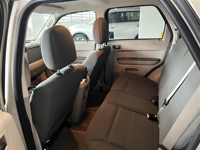 $4000 : Ford Escape 2010 XLS image 9