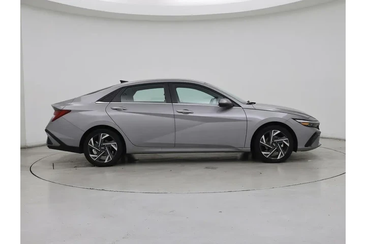 $25998 : Hyundai ELANTRA Hybrid 2025 image 7