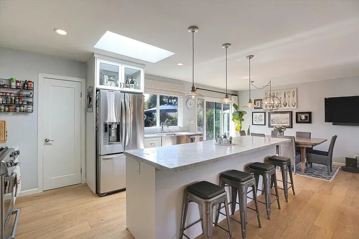 $2000 : 3715 Brent St, Santa Barbara, image 4