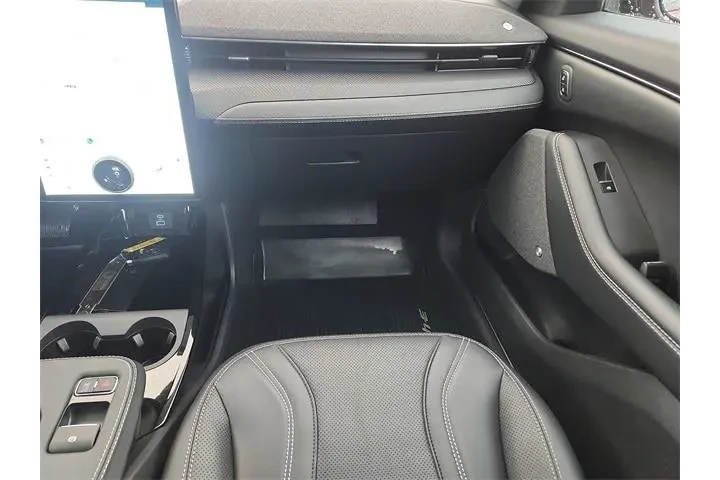 $29695 : Ford Mustang Mach-E 2023 AWD image 10