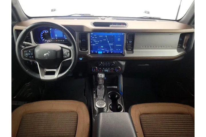 $31998 : Ford Bronco 2022 4x4 Outer B image 9