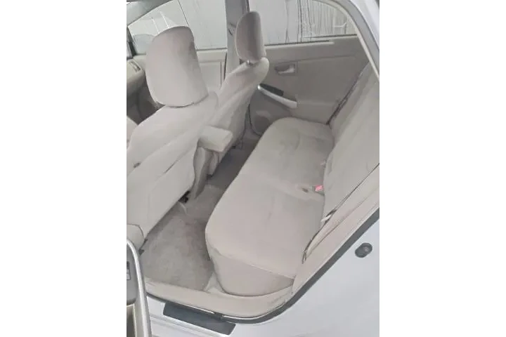 $11988 : Toyota Prius 2010 I 4dr Hatc image 8