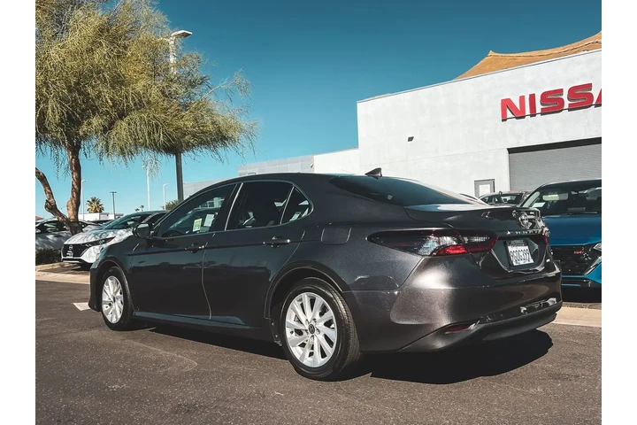 $23842 : Toyota Camry 2023 LE 4dr Sed image 3