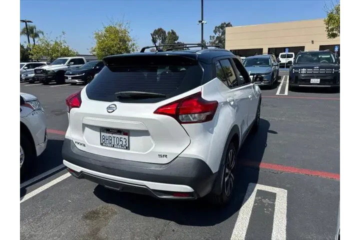 $13499 : Nissan Kicks 2018 S 4dr Cros image 3