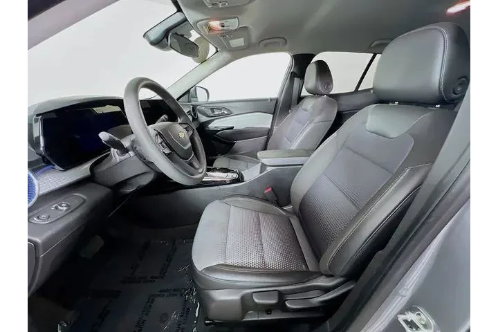 $24975 : Chevrolet Trax 2025 LT 4dr C image 10