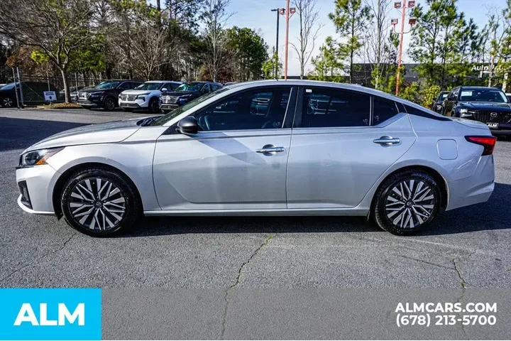 $17220 : Nissan Altima 2024 2.5 SV 4d image 7