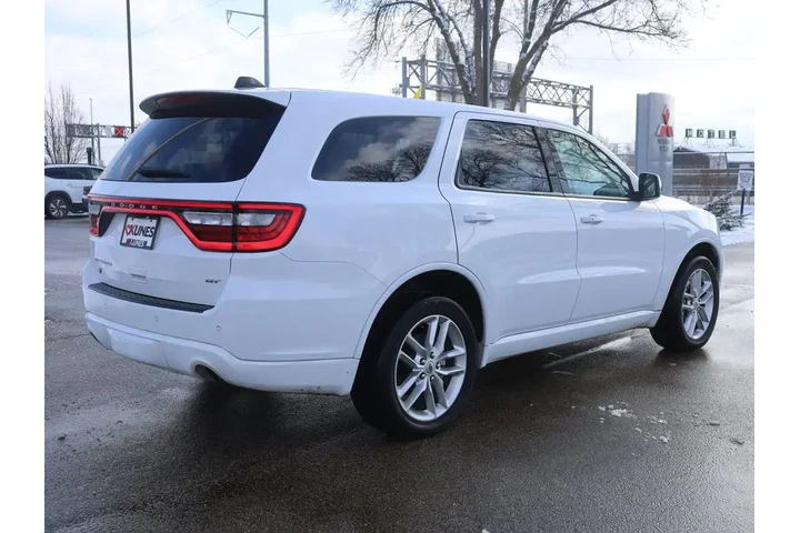 $29977 : Dodge Durango 2023 AWD GT 4d image 8