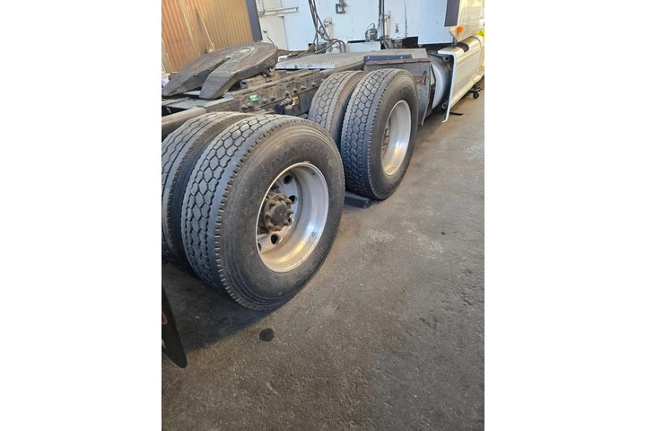 $25000 : Tractor Peterbilt 2009 image 5