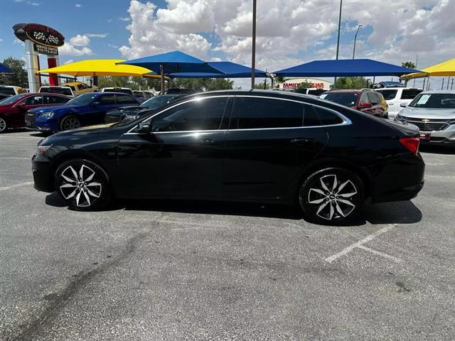 $15950 : Pre-Owned 2018 Malibu LT Seda image 9