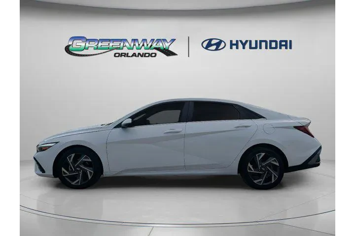 $24589 : Hyundai ELANTRA Hybrid 2024 image 5