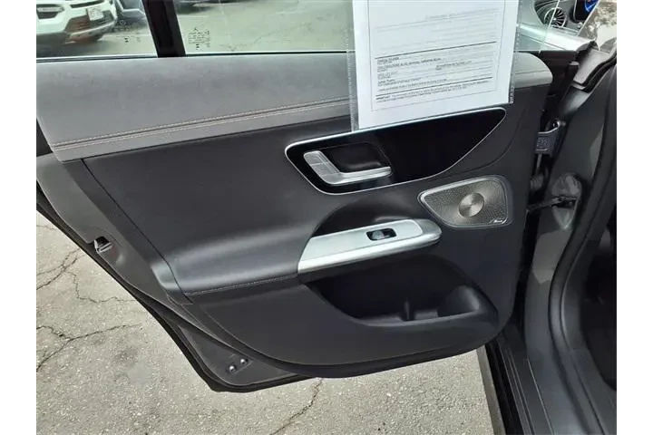 $39886 : Mercedes-Benz EQE 2024 AWD E image 9