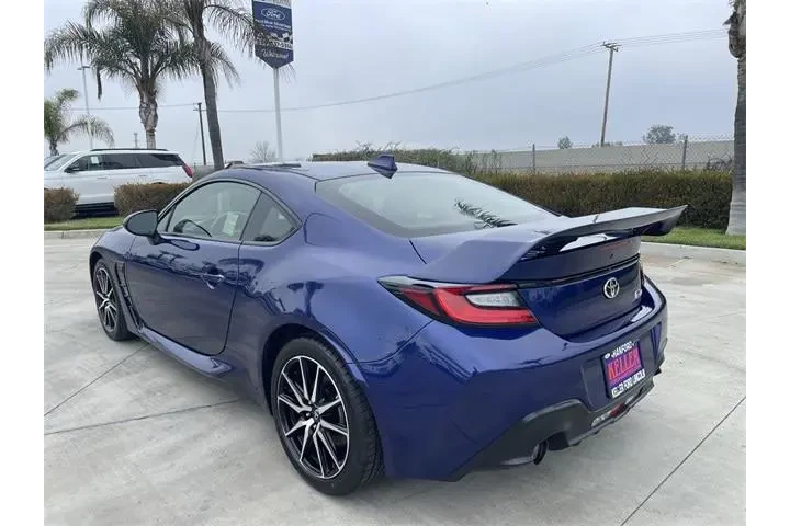 $28567 : Toyota GR86 2022 2dr Coupe 6 image 6