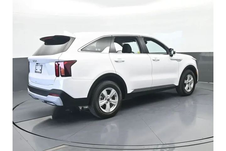 $28991 : Kia Sorento 2025 LX 4dr SUV image 6