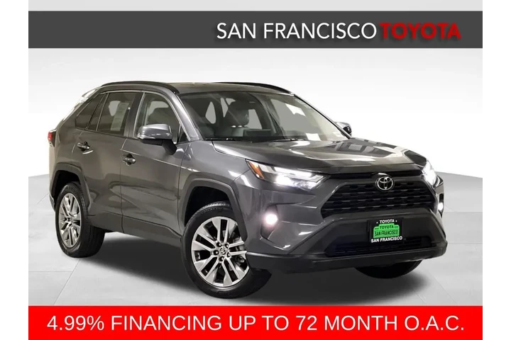 $30988 : Gold Certified2022 RAV4 XLE P image 7