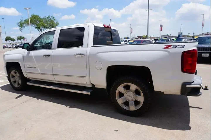 $30225 : Chevrolet Silverado 1500 201 image 4