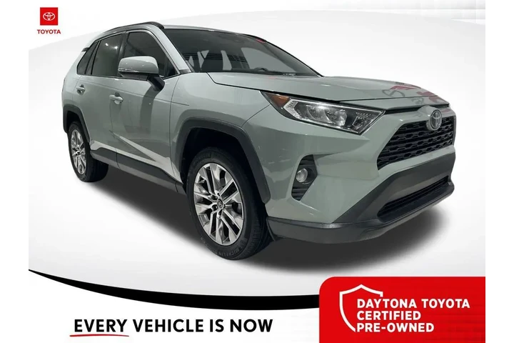$30000 : Toyota RAV4 2021 XLE Premium image 1
