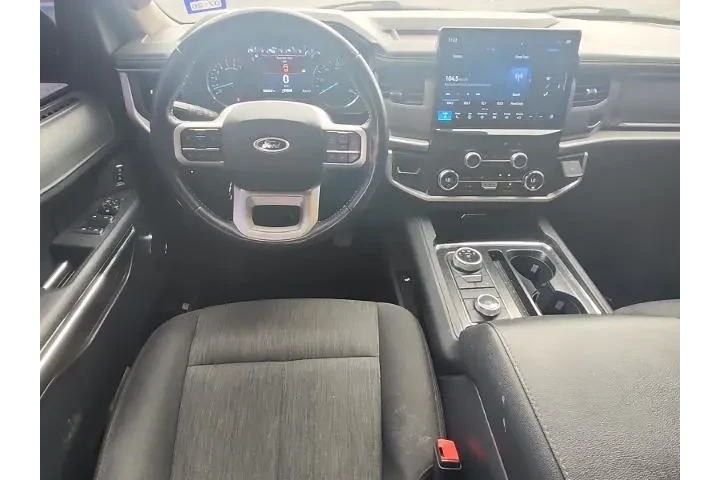 $35799 : Ford Expedition 2022 4x4 XLT image 6