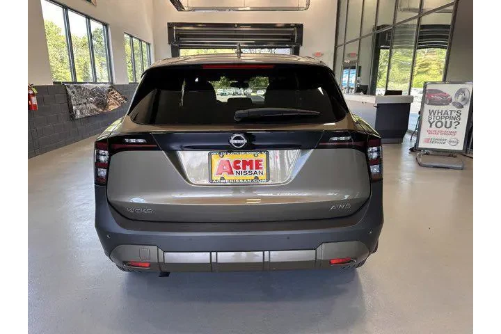 $22695 : Nissan Kicks 2025 AWD SV 4dr image 5