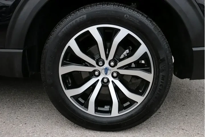 $37521 : Ford Explorer 2025 AWD ST-Li image 9