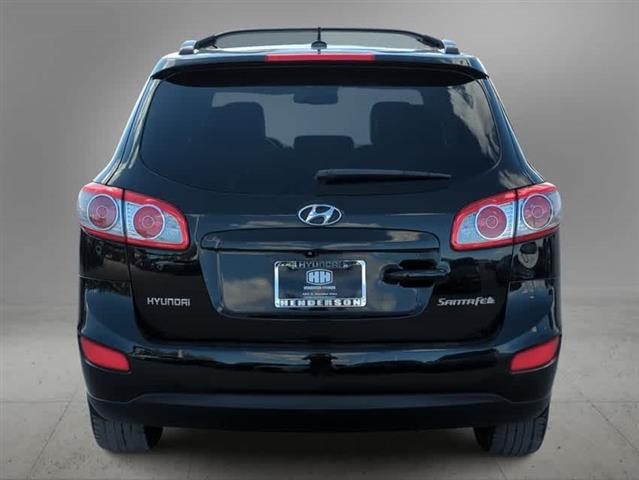 $6990 : Pre-Owned 2011 Hyundai Santa image 4