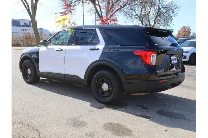 $18477 : Ford Explorer Hybrid 2023 AW image 6