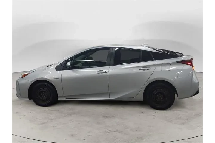 $23288 : Toyota Prius 2021 AWD LE AWD image 2